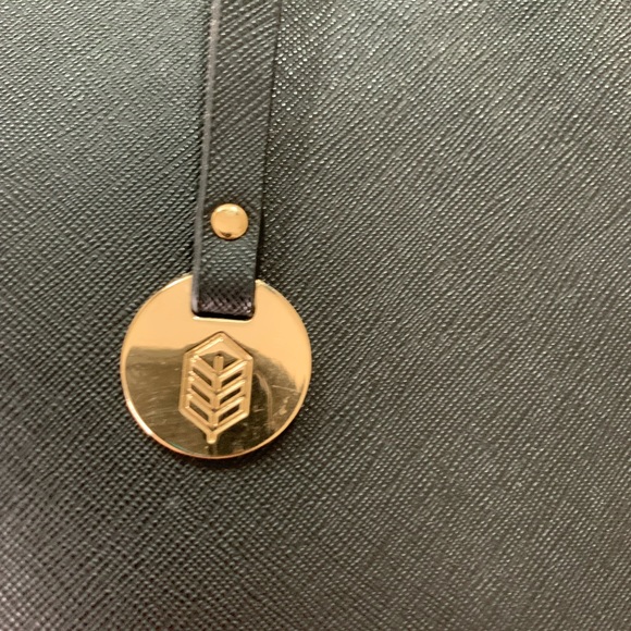 Shein Purse - Picture 3 of 4